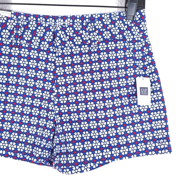 GAP Floral Summer Print 3" Inch Inseam Shorts - Picture 2 of 9